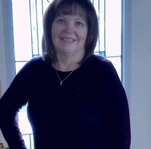 Meet your Posher, Roxanne